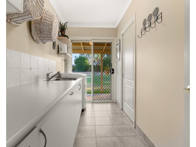 360 Whytes Road, Baranduda VIC 3691