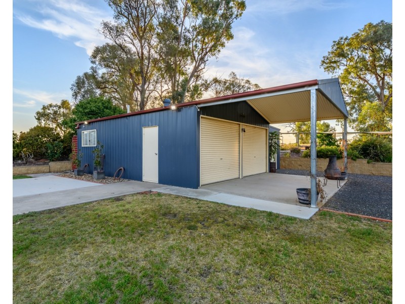 360 Whytes Road, Baranduda VIC 3691