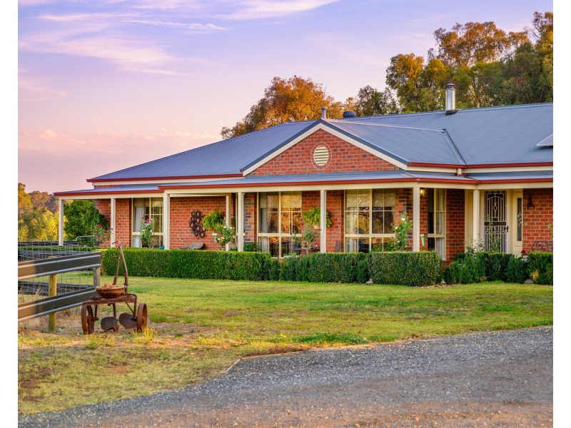 360 Whytes Road, Baranduda VIC 3691