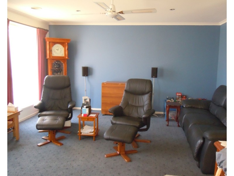 11 Sonia Court, Wodonga VIC 3690