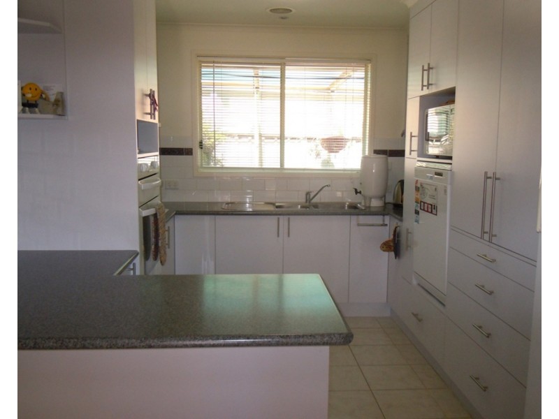 11 Sonia Court, Wodonga VIC 3690