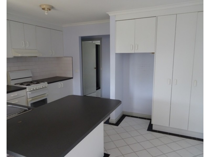 2/13 Kingsbury Court, Wodonga VIC 3690