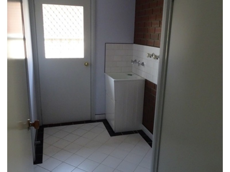 2/13 Kingsbury Court, Wodonga VIC 3690