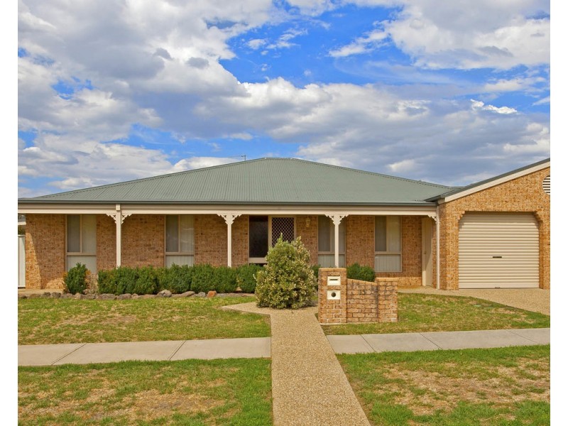 13 Dalton Avenue, Wodonga VIC 3690