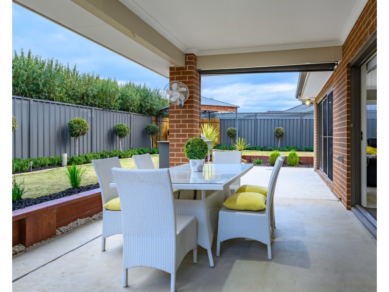 1 Wenden Avenue, Killara VIC 3691