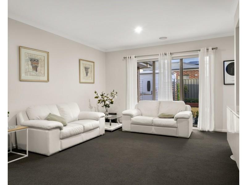 1 Wenden Avenue, Killara VIC 3691