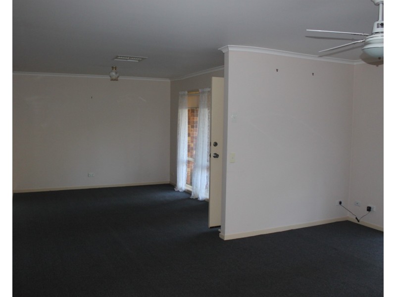 7 McCulloch Crescent, Wodonga VIC 3690