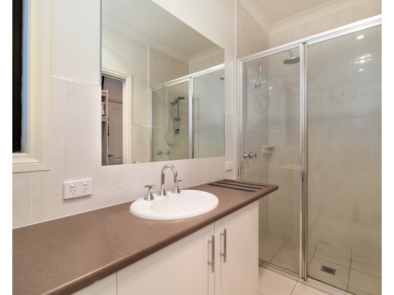 14 Hemlock Court, Baranduda VIC 3691