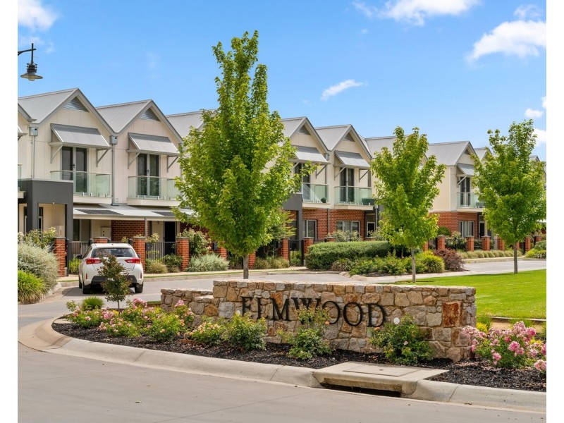 15 Elmwood Circuit, Wodonga VIC 3690