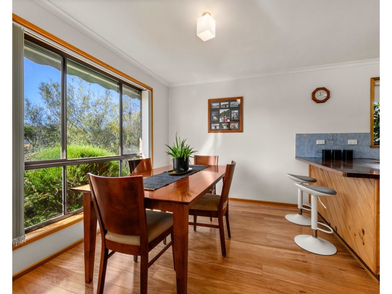 56 Urana Road, Burrumbuttock NSW 2642