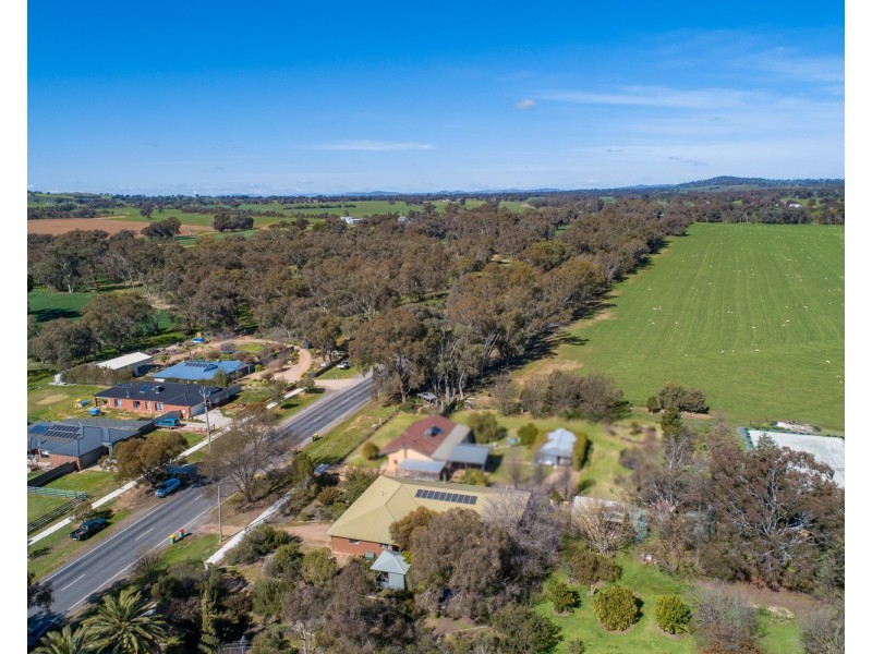 56 Urana Road, Burrumbuttock NSW 2642