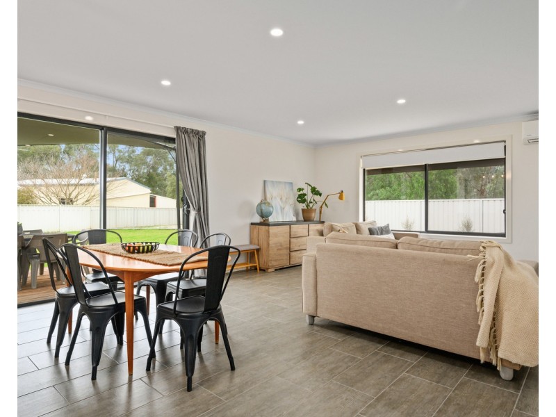 10 Annika Place, Barnawartha VIC 3688