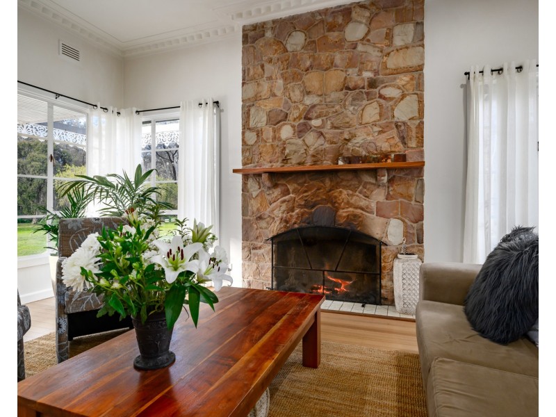 105 Conness Street, Chiltern VIC 3683