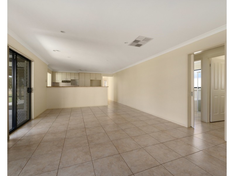 14 Montclair Avenue, Wodonga VIC 3690
