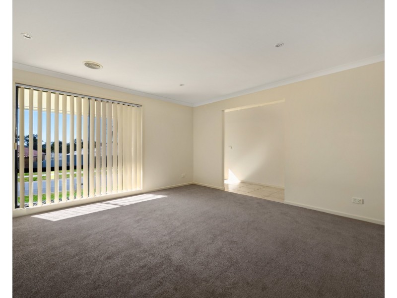 14 Montclair Avenue, Wodonga VIC 3690