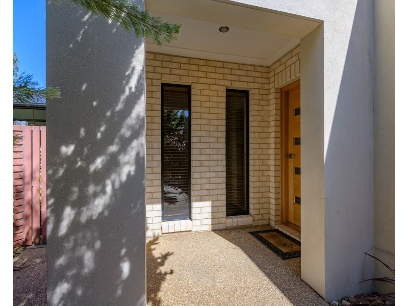 8 Garden Cove, Wodonga VIC 3690