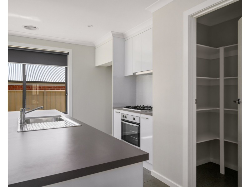 36 Rogers Avenue, Wodonga VIC 3690