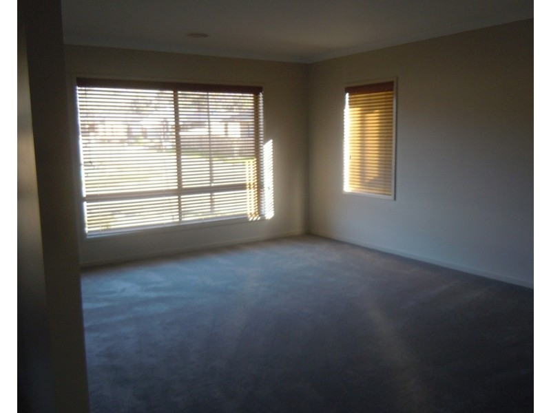 24 Peeler Street, Wodonga VIC 3690