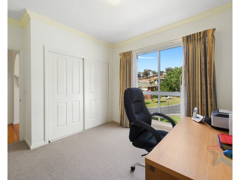 16 Avondale Drive, Wodonga VIC 3690