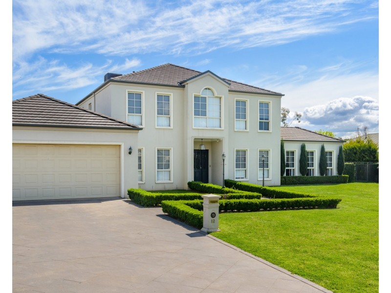 12 Parkfield Drive, Wodonga VIC 3690