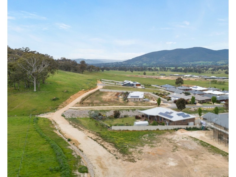 13A Dempster Place, Leneva VIC 3691