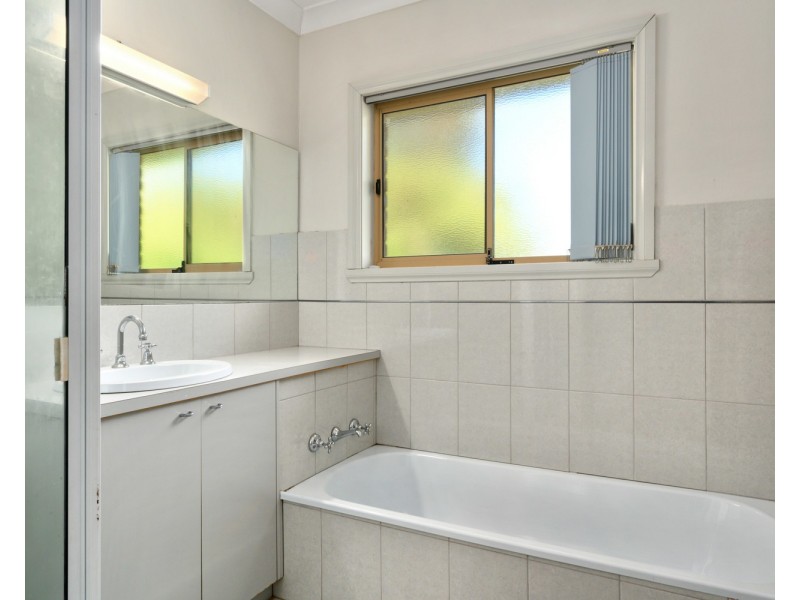 10 Emery Court, Wodonga VIC 3690