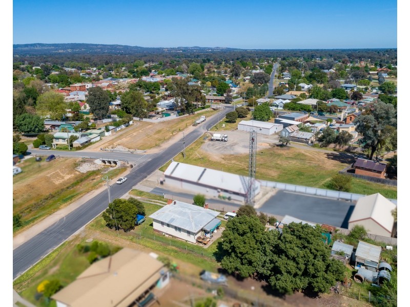 9 Crawford Street, Chiltern VIC 3683