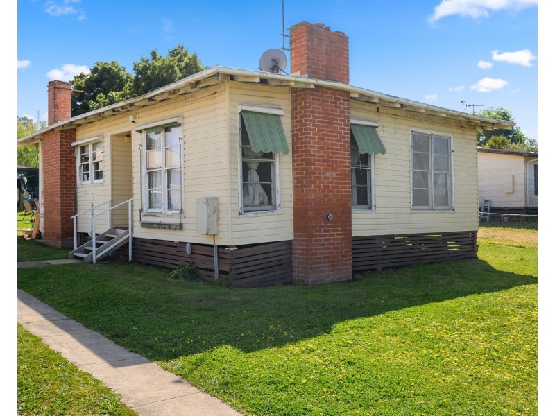 9 Crawford Street, Chiltern VIC 3683