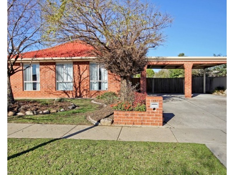 33 Edinburgh Circuit, Wodonga VIC 3690