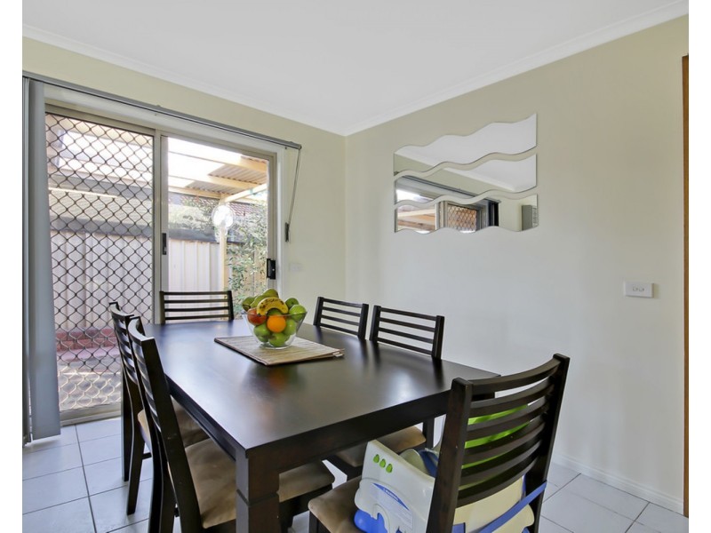 33 Edinburgh Circuit, Wodonga VIC 3690