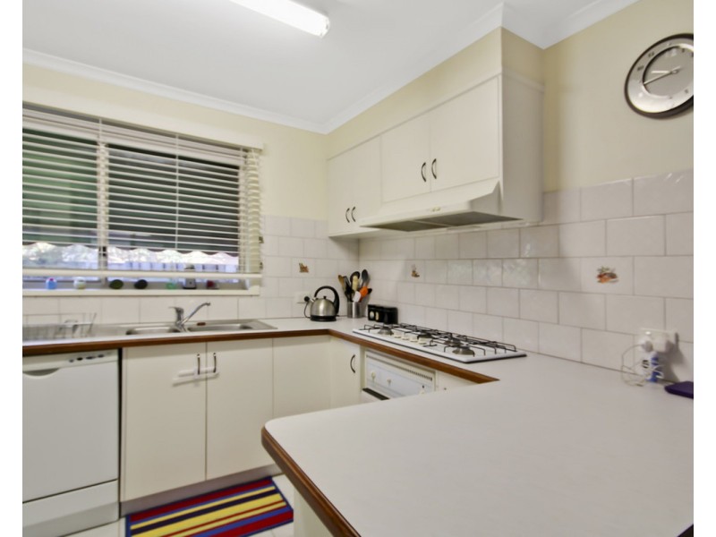 33 Edinburgh Circuit, Wodonga VIC 3690