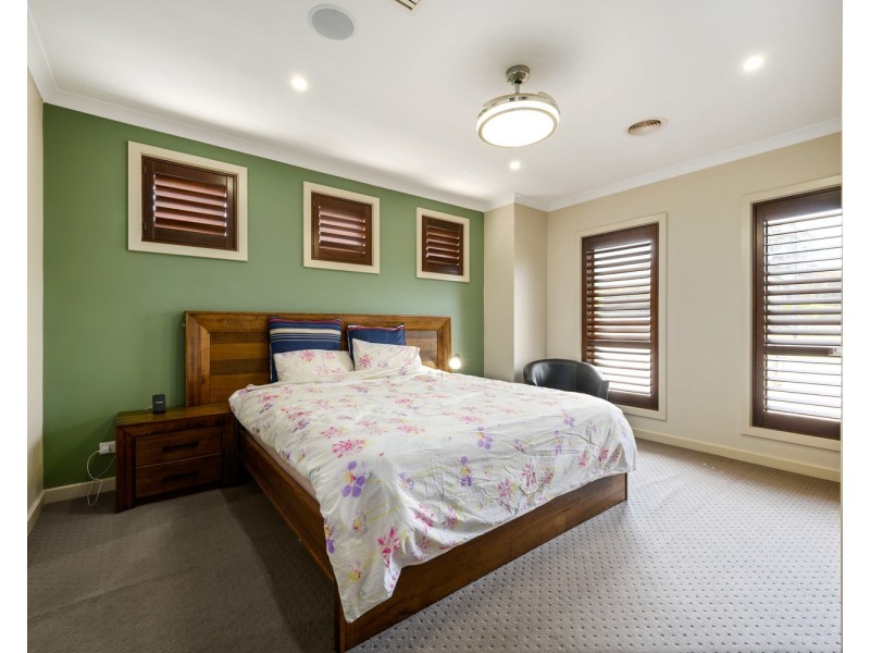 21 Silky Oak Avenue, Wodonga VIC 3690