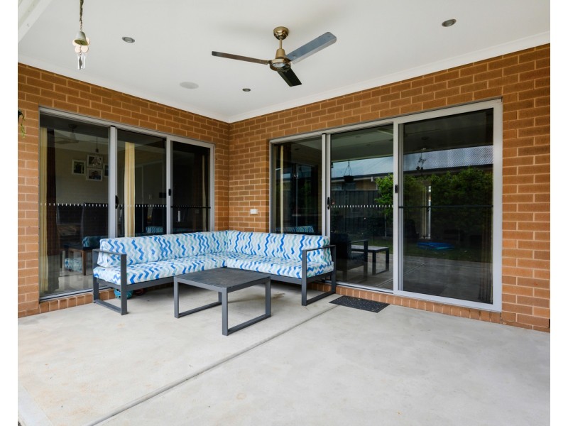 21 Silky Oak Avenue, Wodonga VIC 3690