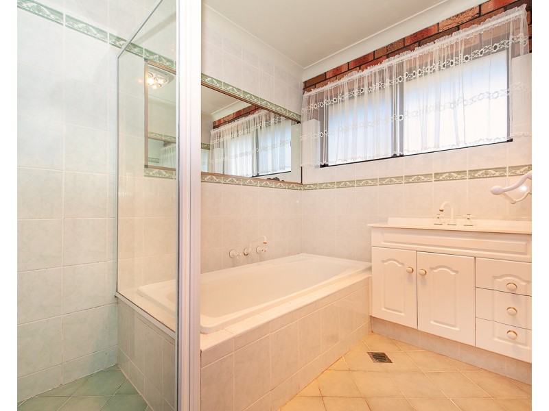 502 Regina Avenue, North Albury NSW 2640