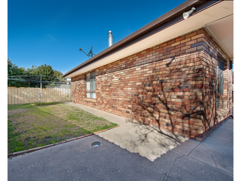 502 Regina Avenue, North Albury NSW 2640