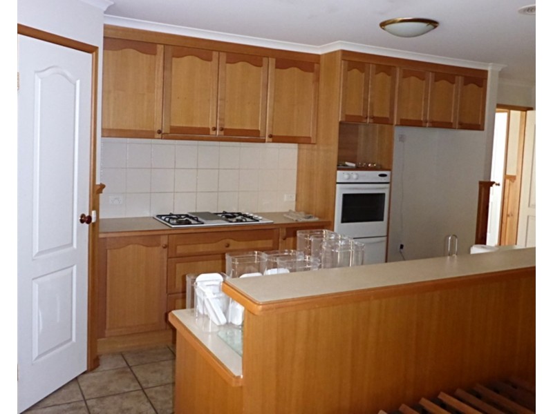 4 Kelle Court, Wodonga VIC 3690