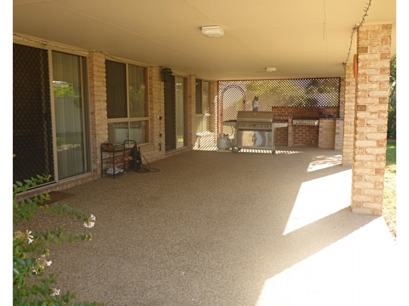 4 Kelle Court, Wodonga VIC 3690