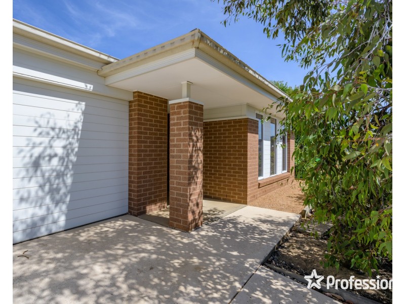 12 Silky Oak Avenue, Wodonga VIC 3690