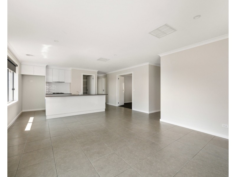 36 Rogers Avenue, Wodonga VIC 3690