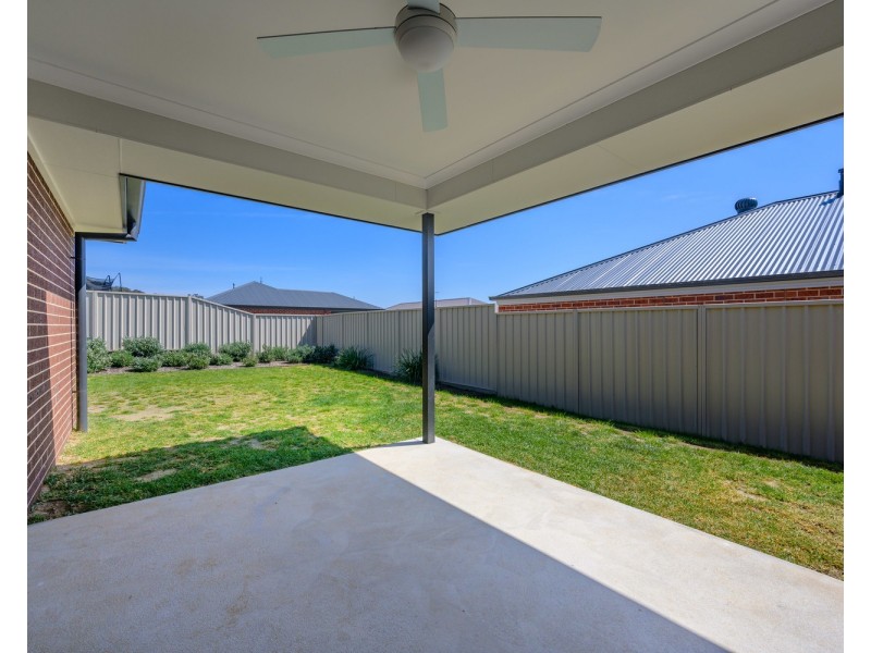 36 Rogers Avenue, Wodonga VIC 3690