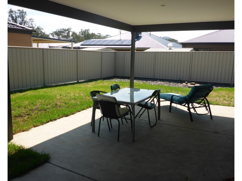 16 Bugden Street, Wodonga VIC 3690