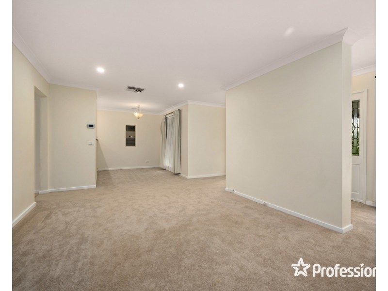 542 Spurrway Drive, West Albury NSW 2640