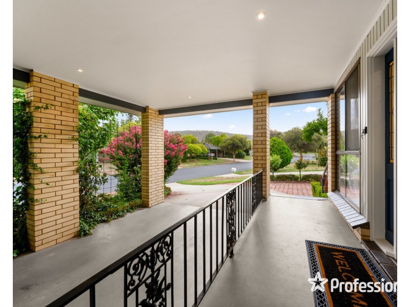 542 Spurrway Drive, West Albury NSW 2640