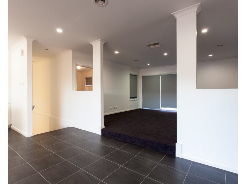 6 Cardamine Road, Bandiana VIC 3694