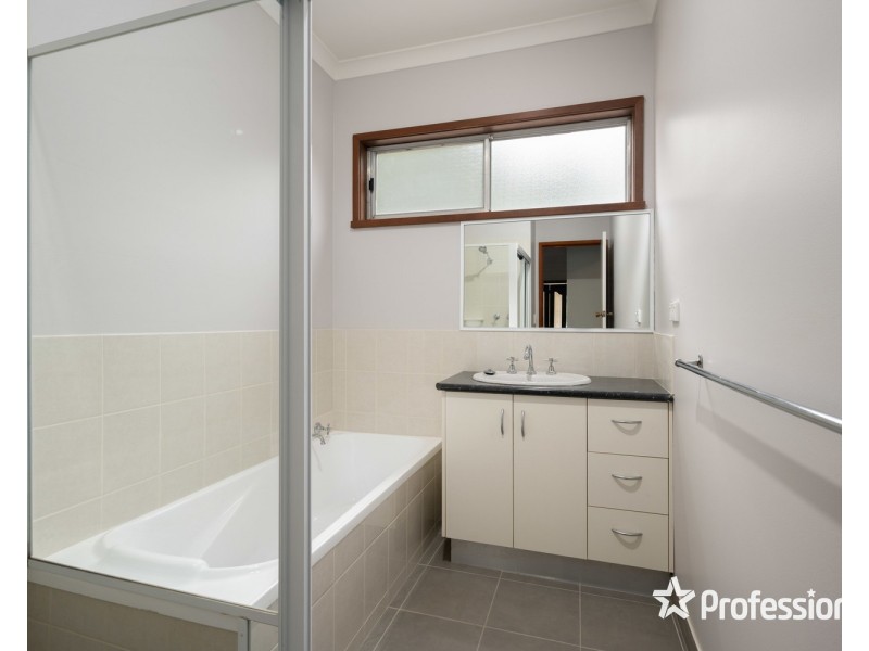 27 Nickless Street, Chiltern VIC 3683