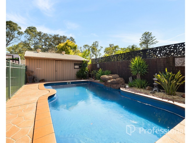 7 Mallee Court, Thurgoona NSW 2640