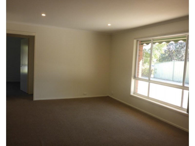 1/354 Lawrence Street, Wodonga VIC 3690