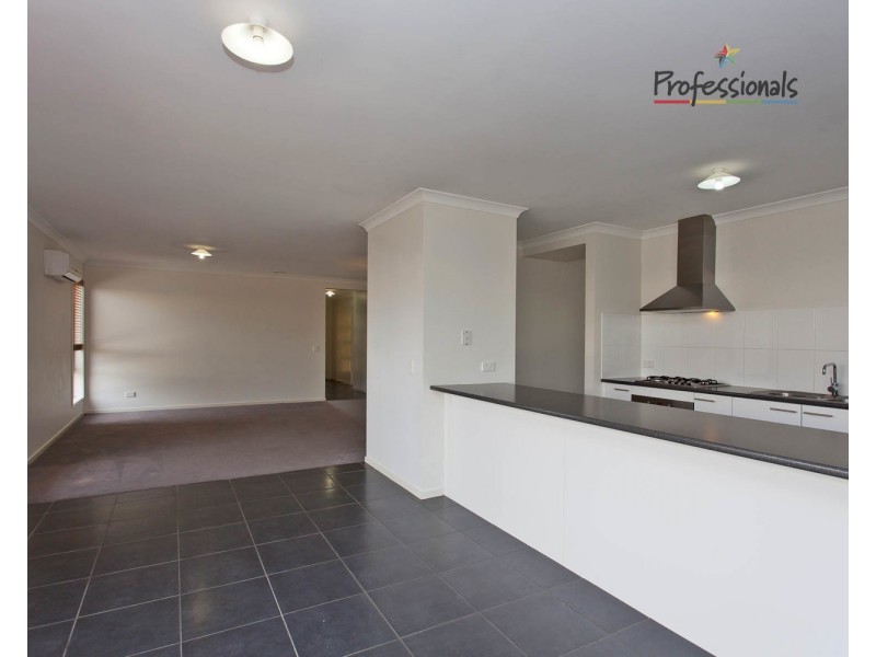 14 Silky Oak Avenue, Wodonga VIC 3690