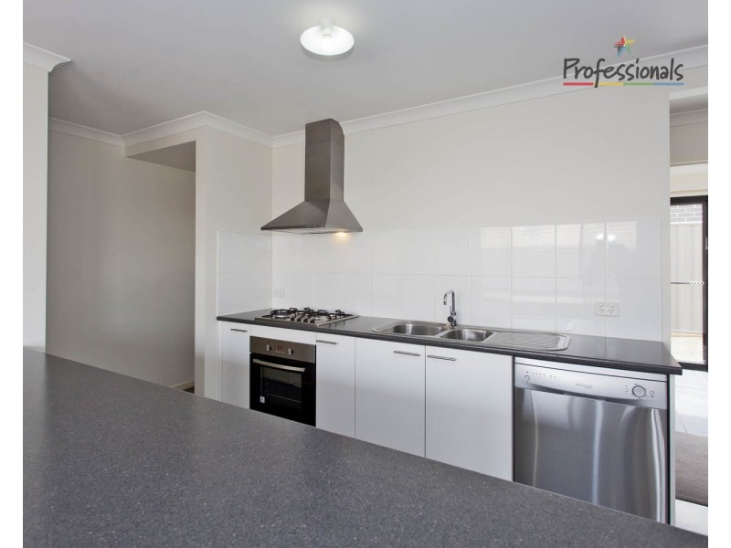 14 Silky Oak Avenue, Wodonga VIC 3690