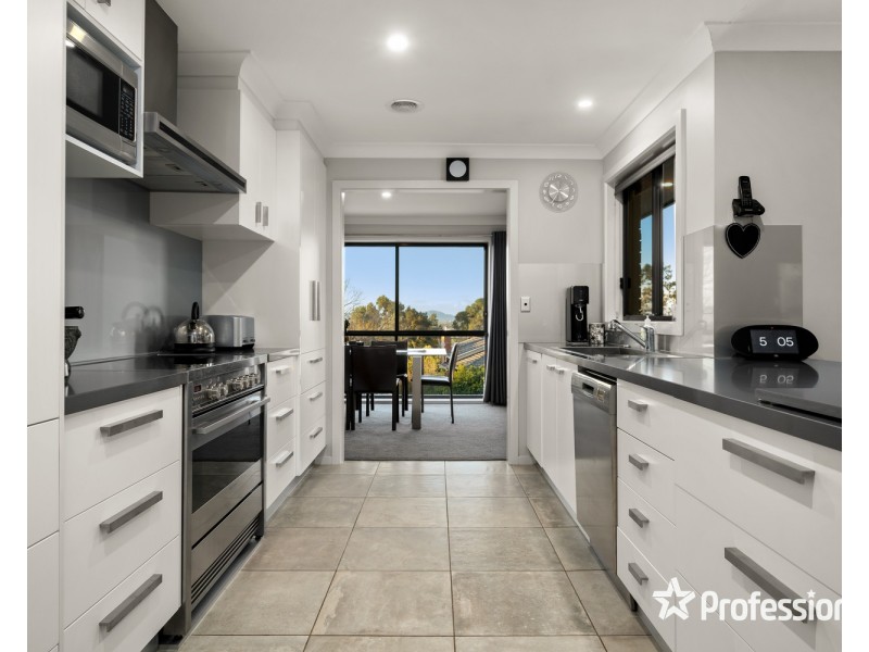6 Haley Crescent, Wodonga VIC 3690